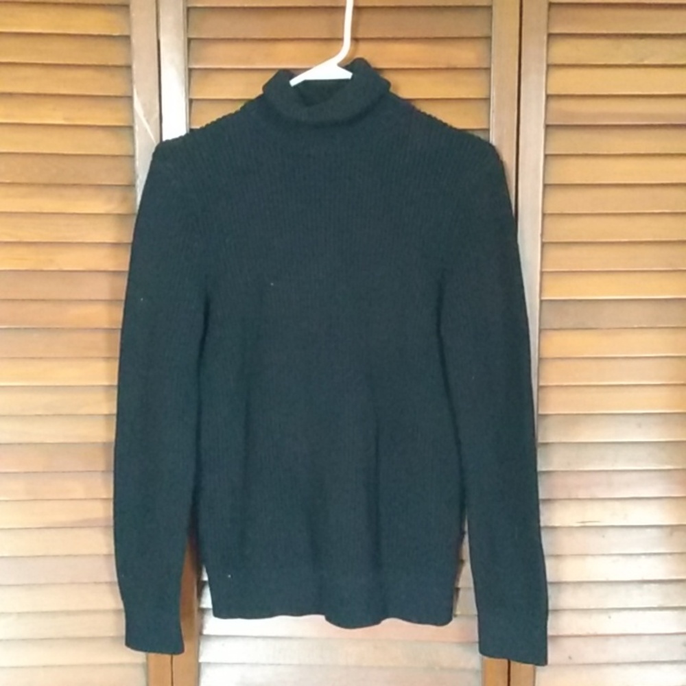 6/$20 Turtleneck